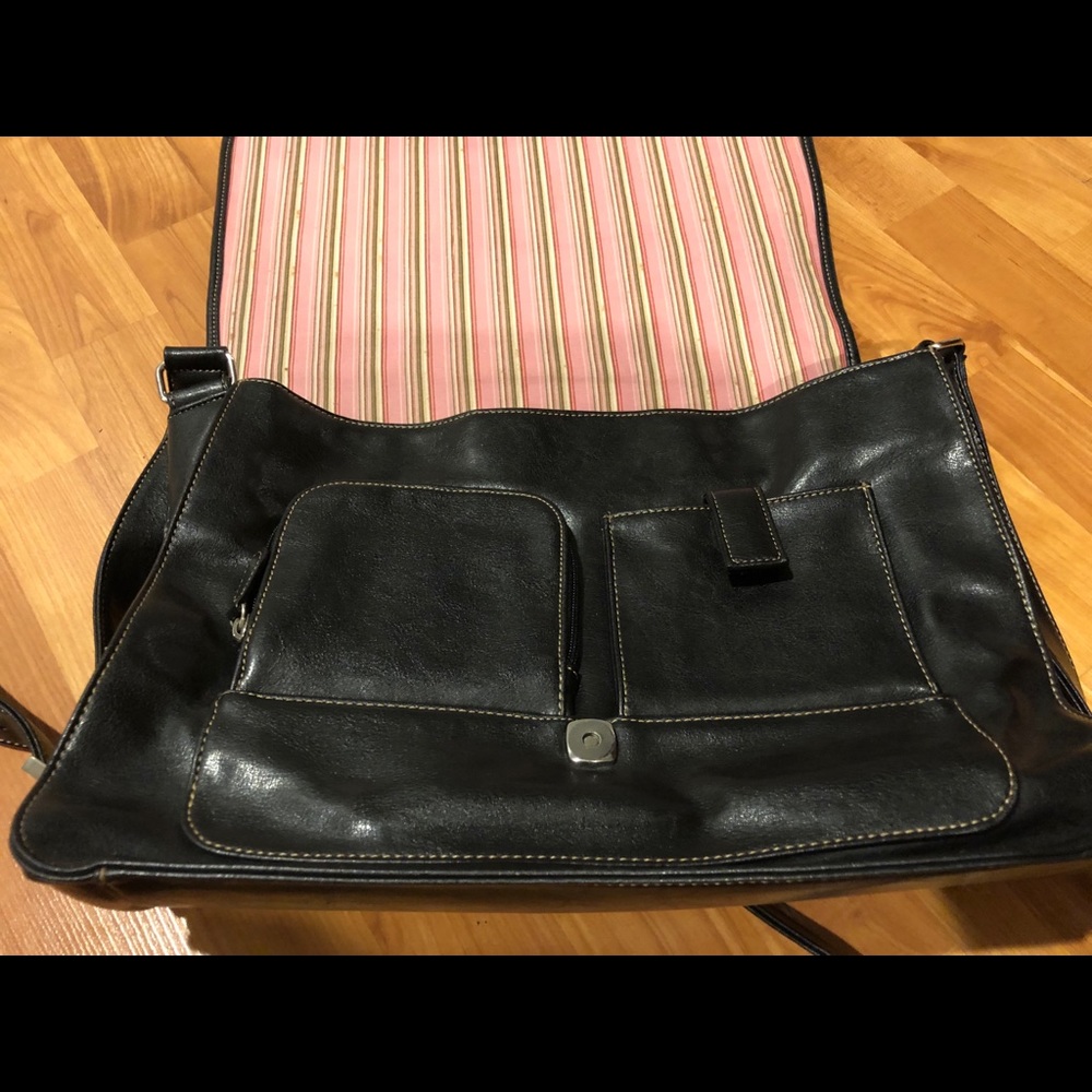 Liz Claiborne Satchel - Picture 8 of 8